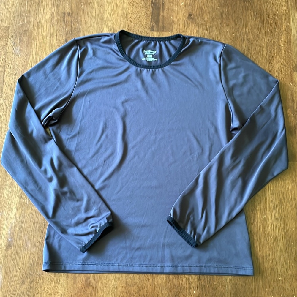 Patagonia Silkweight Capilene Long Sleeve Top - Black - Small